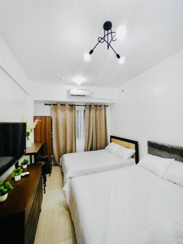 Luxury Twin Bed With Balcony Pinas-south Apartment *